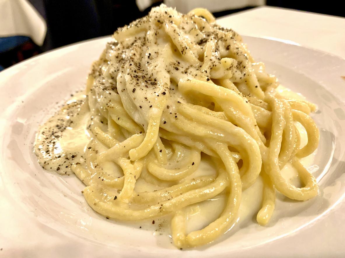 Trastevere Food Tasting Experience with Wine Pairing in Rome | TourBeez